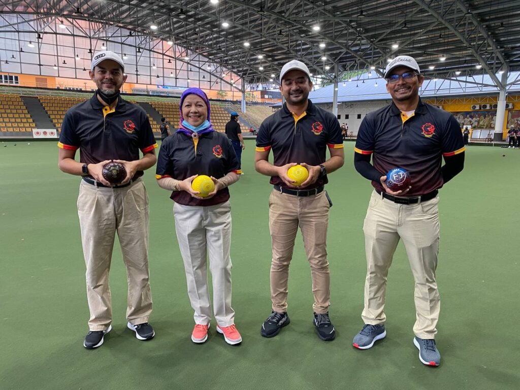 Contribution Handover to Malaysia Lawn Bowl Federation (MLBF